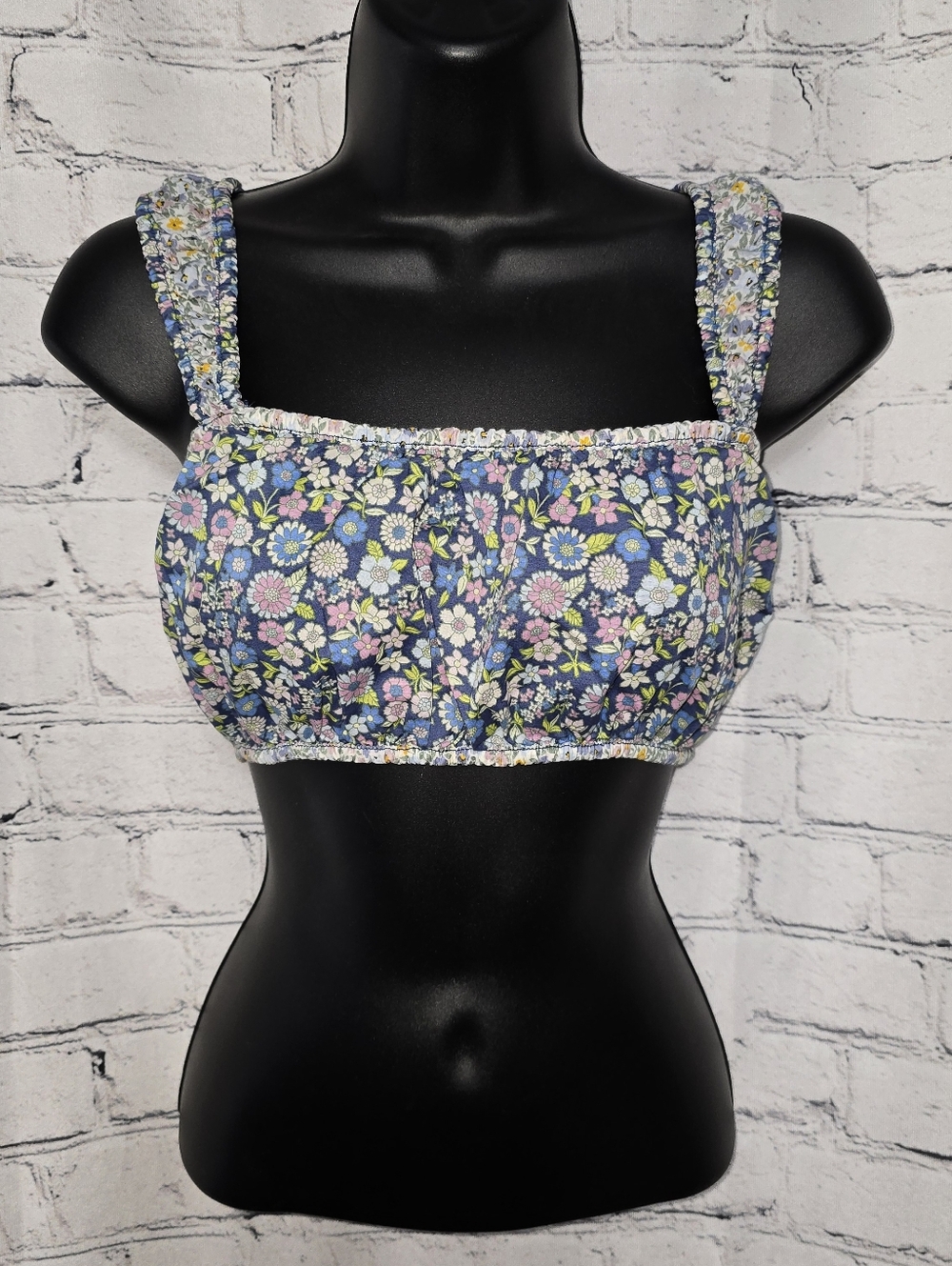 American Eagle Floral Square-Neck Crop Top Size XS‎